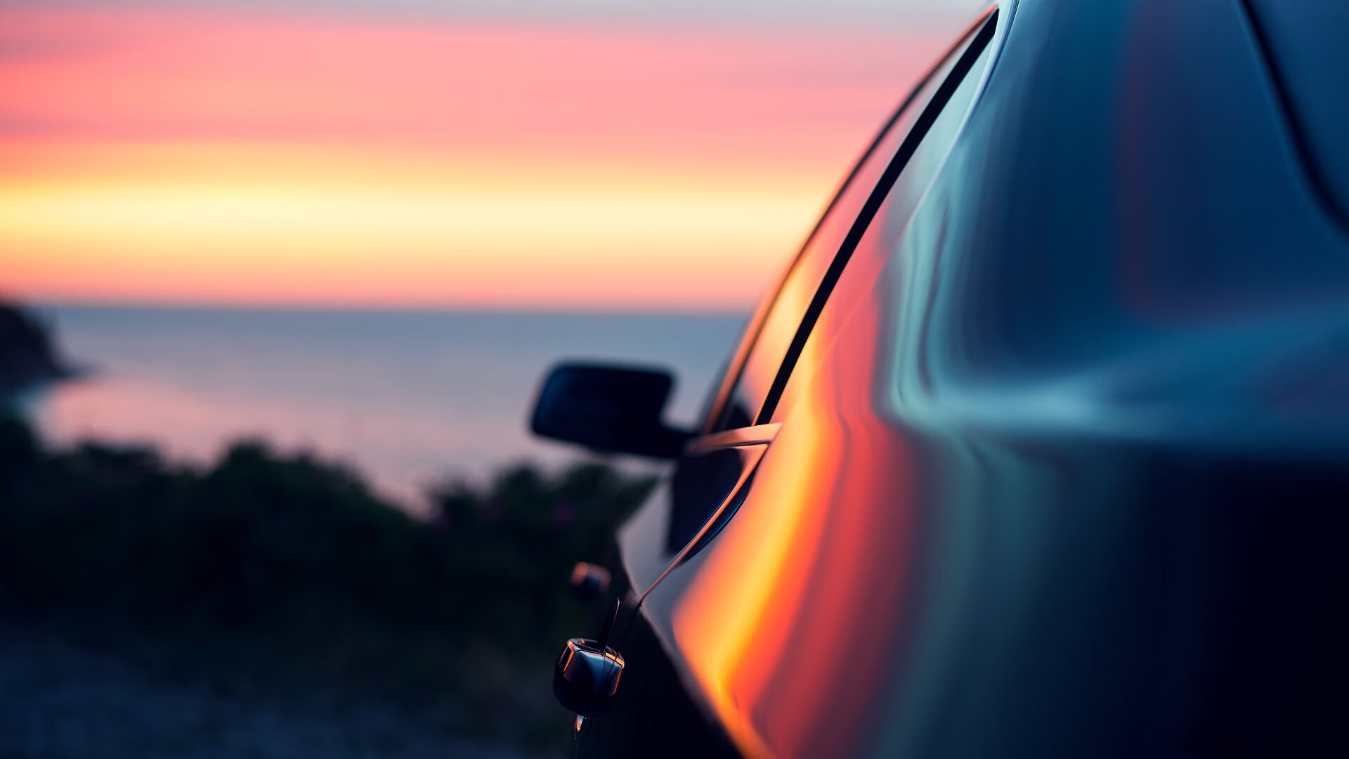 昔日战友今成手下败将，诺里斯驾驶迈凯伦碾过雷诺，惊艳的不只是赛道