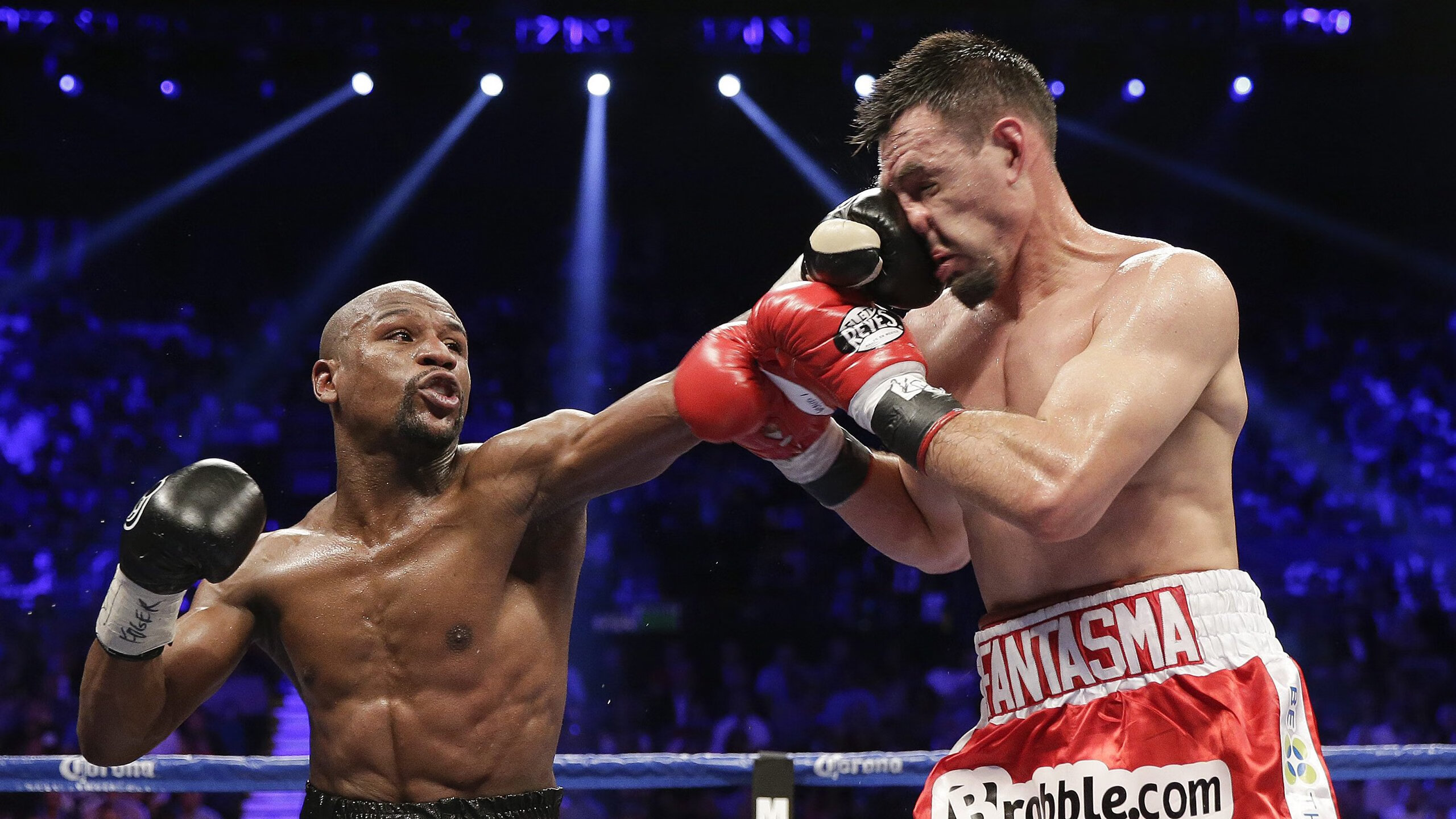 逆袭的巨人，英超争冠之夜，拉亚用双手救赎自己与枪手梦想