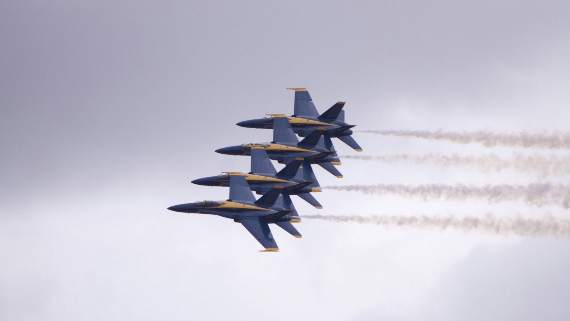 当贝蒂斯式压制遇见京多安时刻,球场上的绝对统治与救世主降临