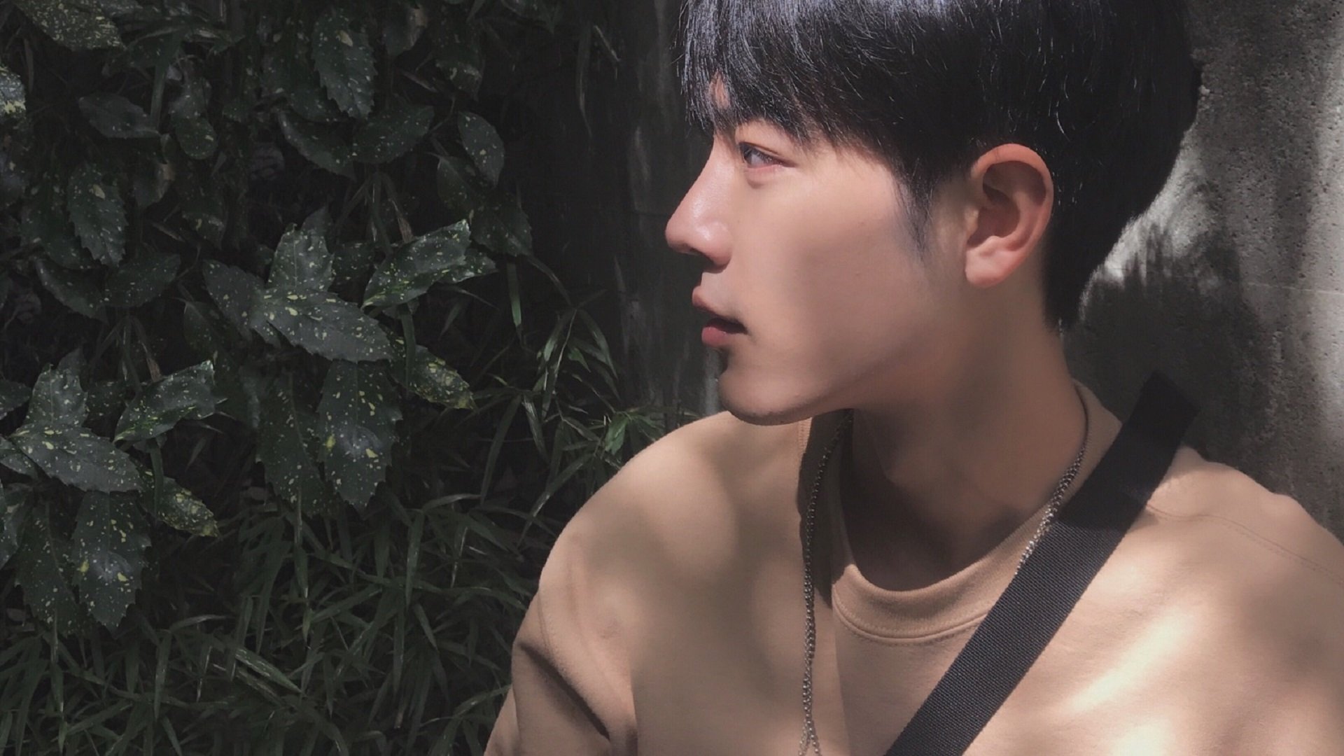 泪与火的三重奏，迪马利亚的爆发、战争间隙的足球，以及一场跨越十三年的鏖战回声