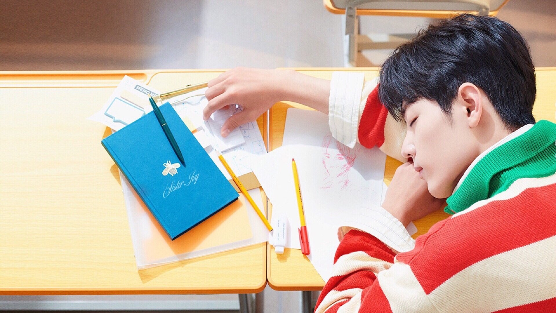 利拉德的操控杆,在活塞森林狼的肌肉丛林里,他用指尖拨动比赛天平