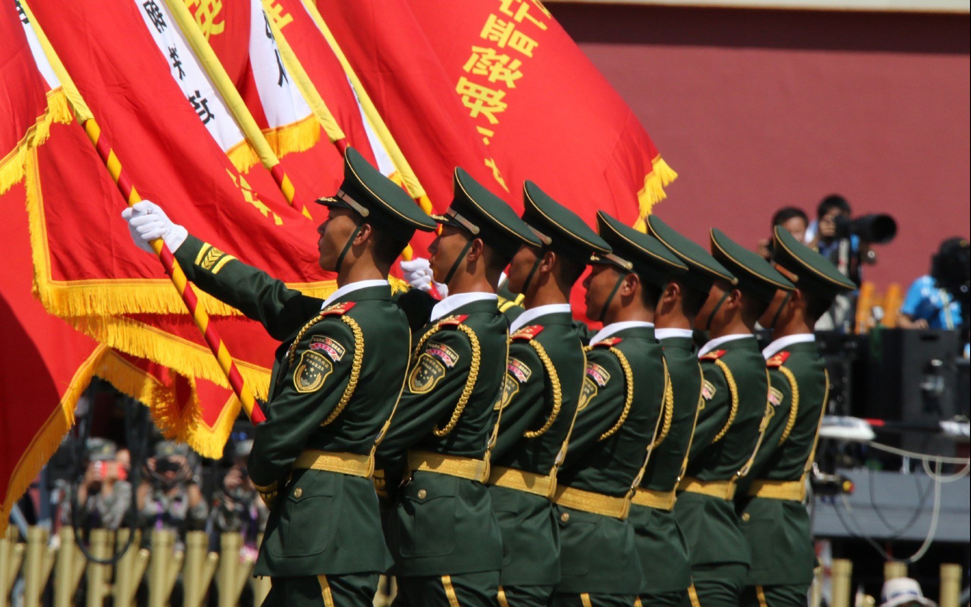 从骑士到世界舞台,强势晋级与跨越大洋的篮球霸主