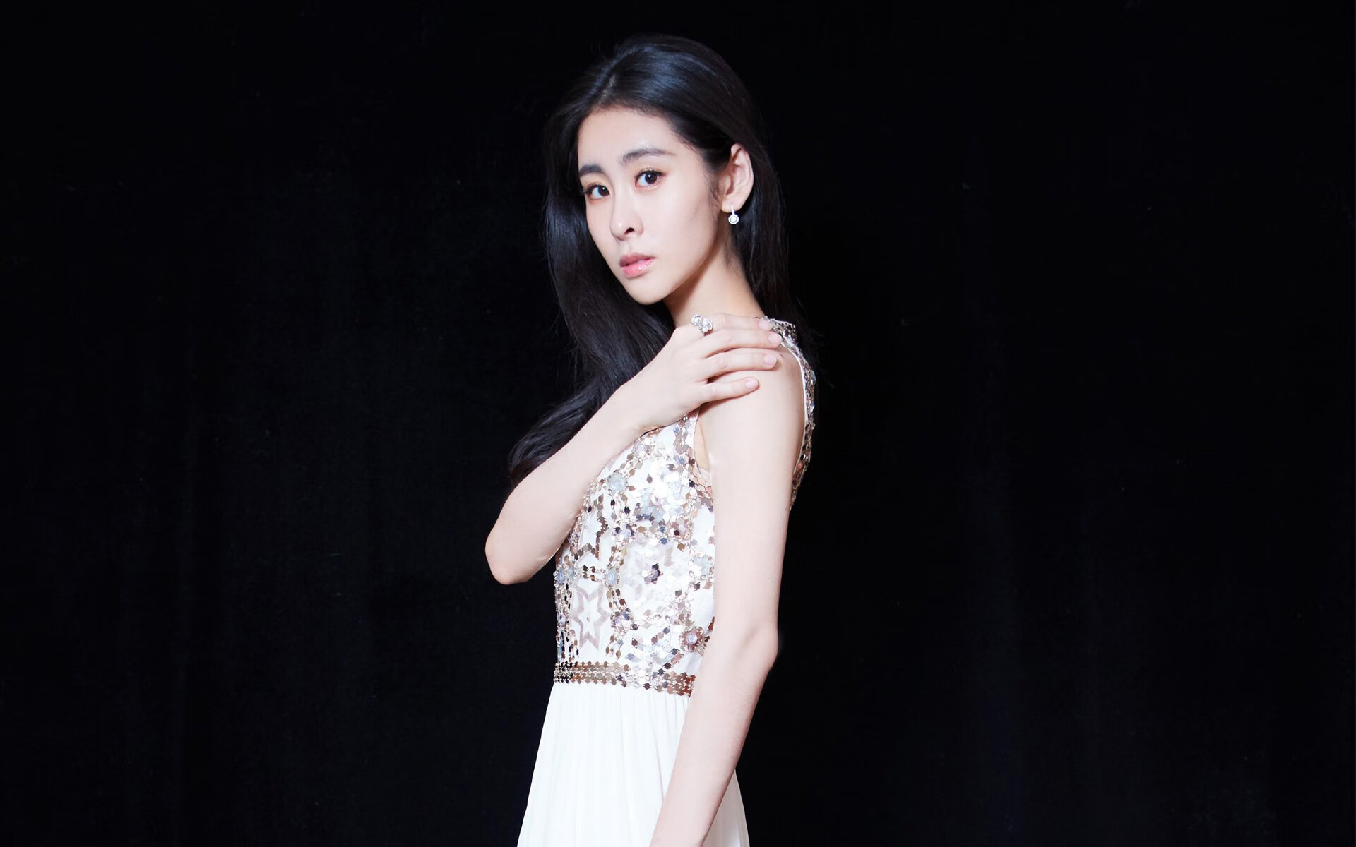 魔术师的交响乐—德罗赞用节奏掌控深圳与新疆对决